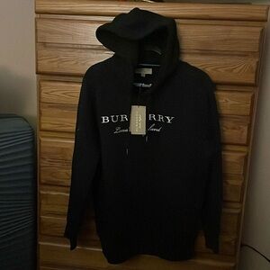 Burberry: Woman’s Black Burberry London hoodie in size large